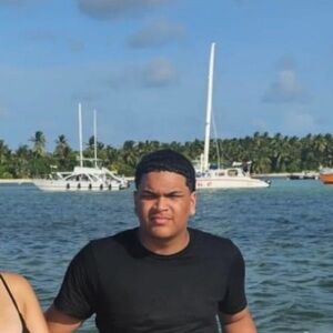 Meet your Posher, Marcos